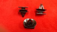 Holden Commodore VE VF Side Skirt Rocker Mould Sill Trim Clip